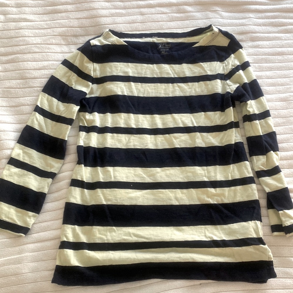 3/4 sleeve, boat neck, striped tee